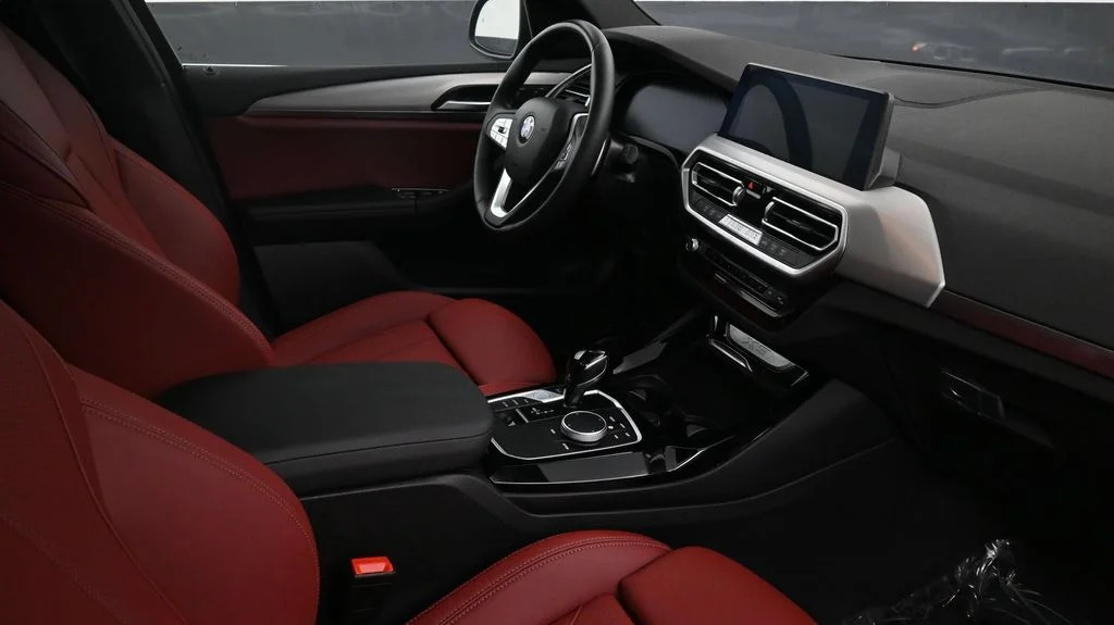 Certified Used 2024 Jet Black BMW sDrive30i image 11