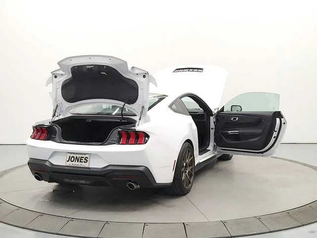 Used 2025 White Ford GT image 14