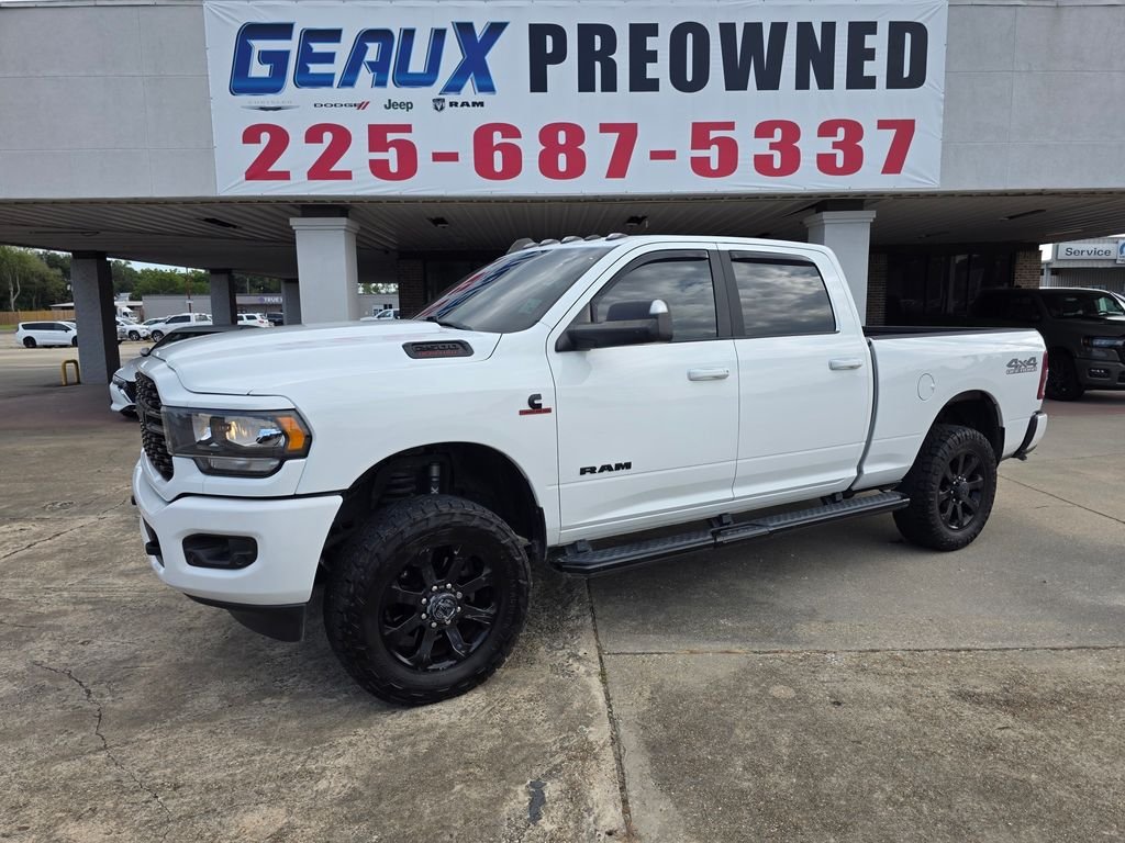 Used 2022 White Ram Big Horn image 1