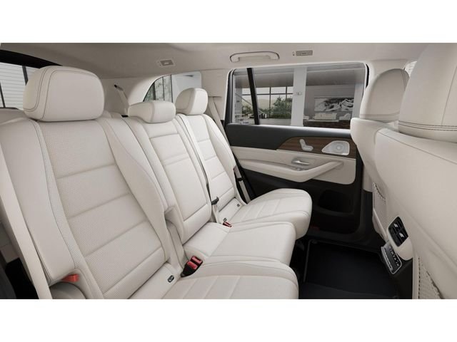 Certified Used 2026 White Mercedes-Benz GLS 450 image 5