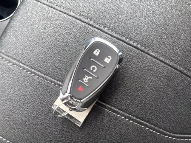 Used 2023 STERLING GRAY METALLIC Chevrolet LT Cloth image 34