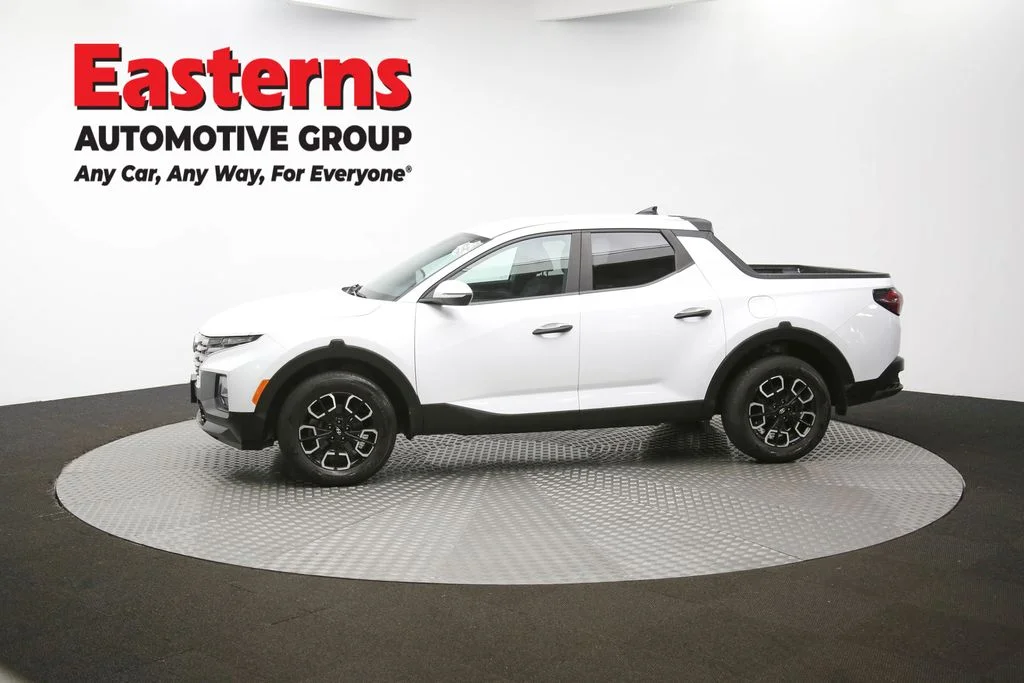 Used 2022 White Hyundai SEL image 59
