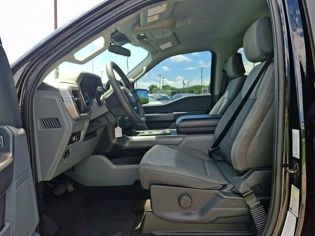 Used 2022  Ford XLT image 13