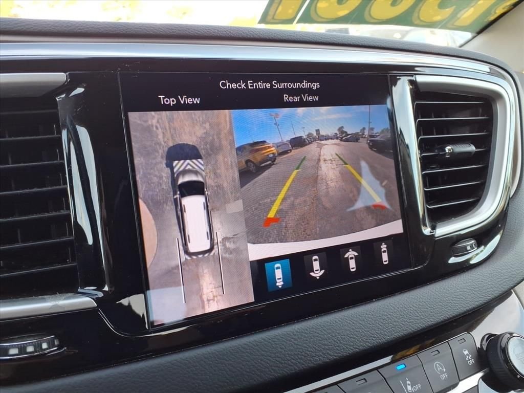 Certified Used 2019 White Chrysler Touring Plus image 20