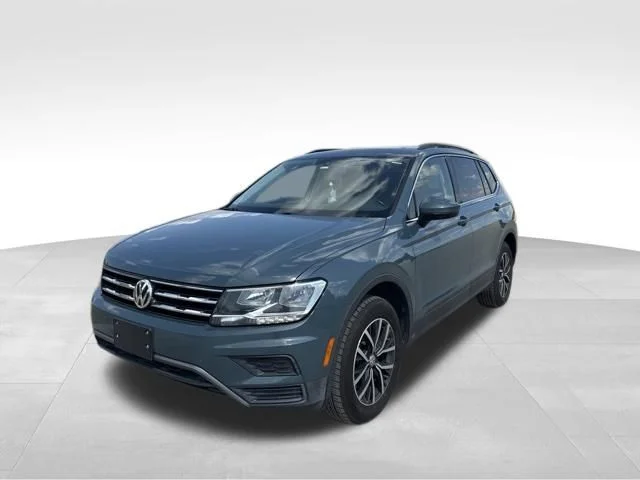 Used 2019 Green Volkswagen 2.0T SE image 7