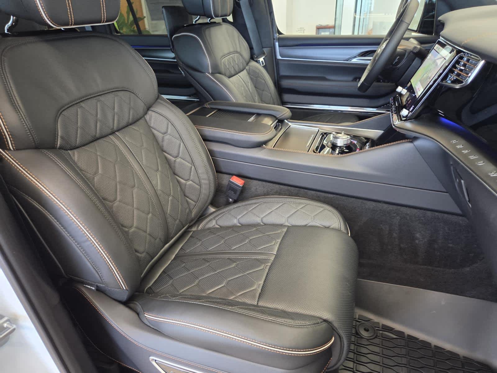 2026 Jeep Grand Wagoneer L Summit Reserve - Photo 10