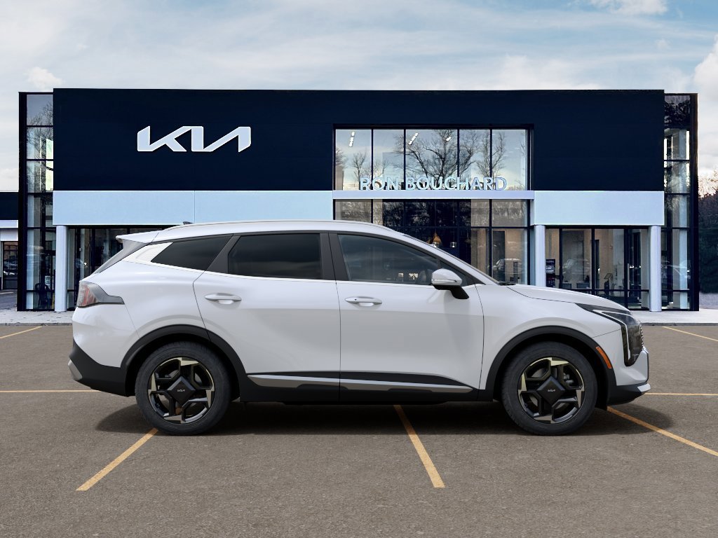 New 2026 Snow White Pearl Kia EX image 7