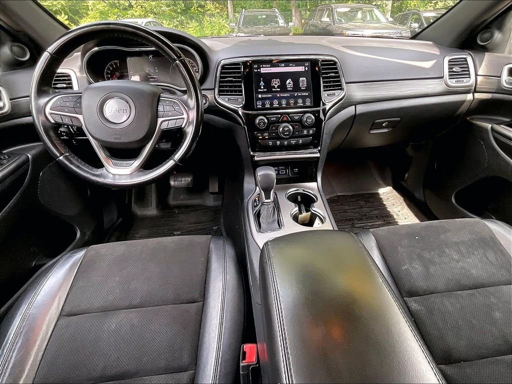 Used 2019 Black Jeep Altitude image 21