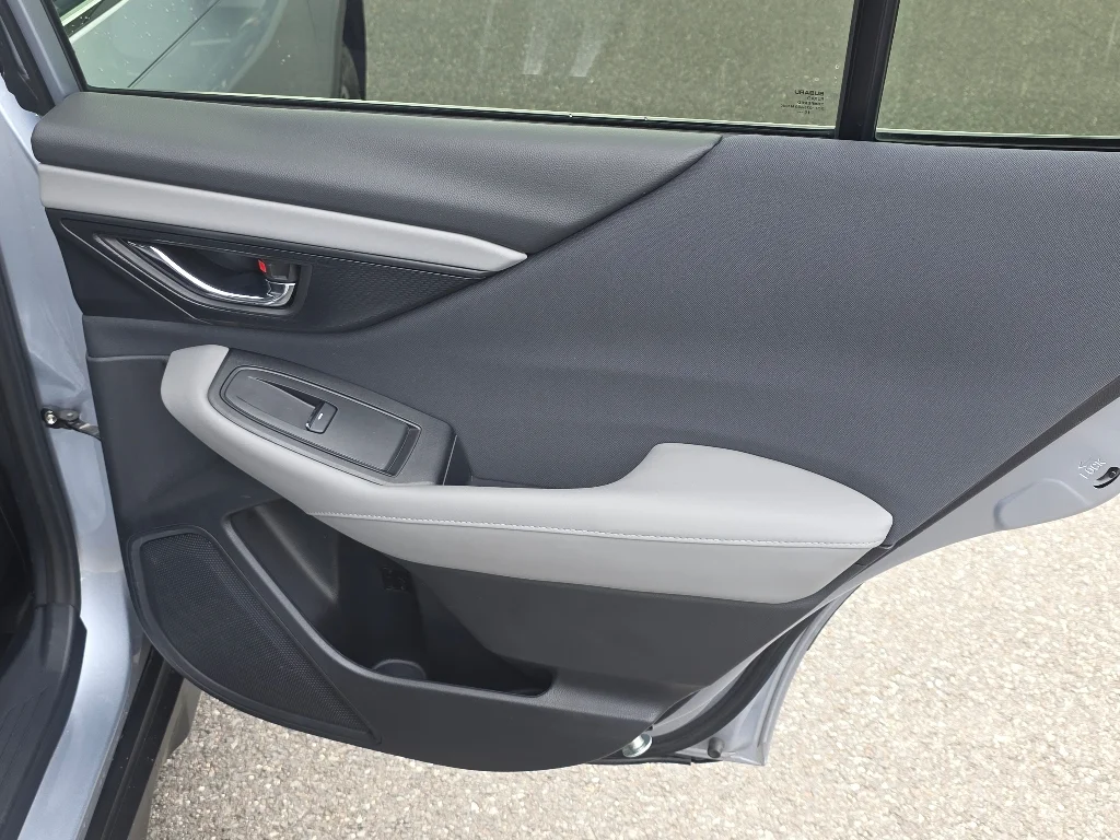 2020 Subaru Outback Premium - Photo 23