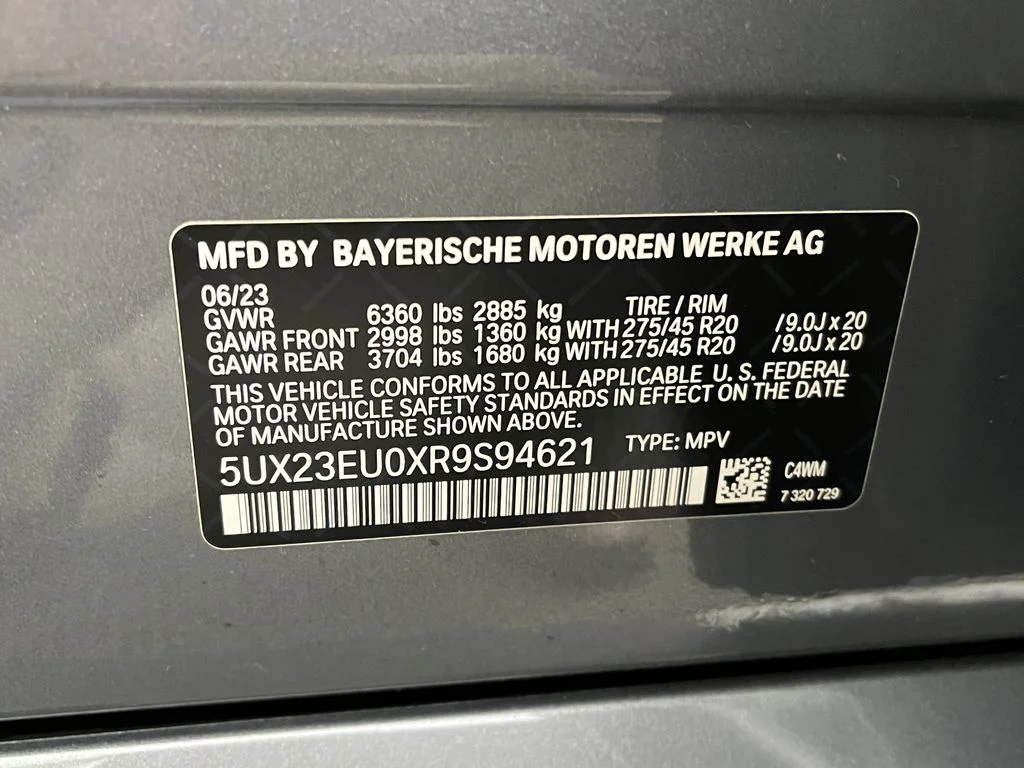 Certified Used 2024 Skyscraper Grey Metallic BMW xDrive40i image 29