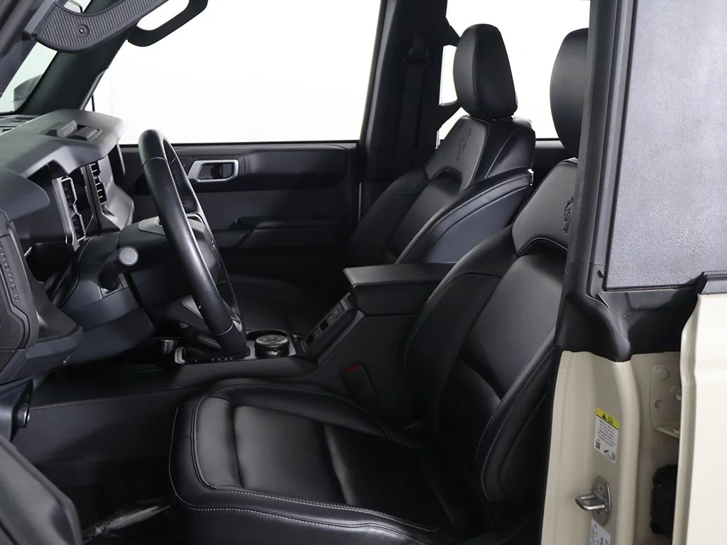 Used 2026 Beige Ford Badlands image 25