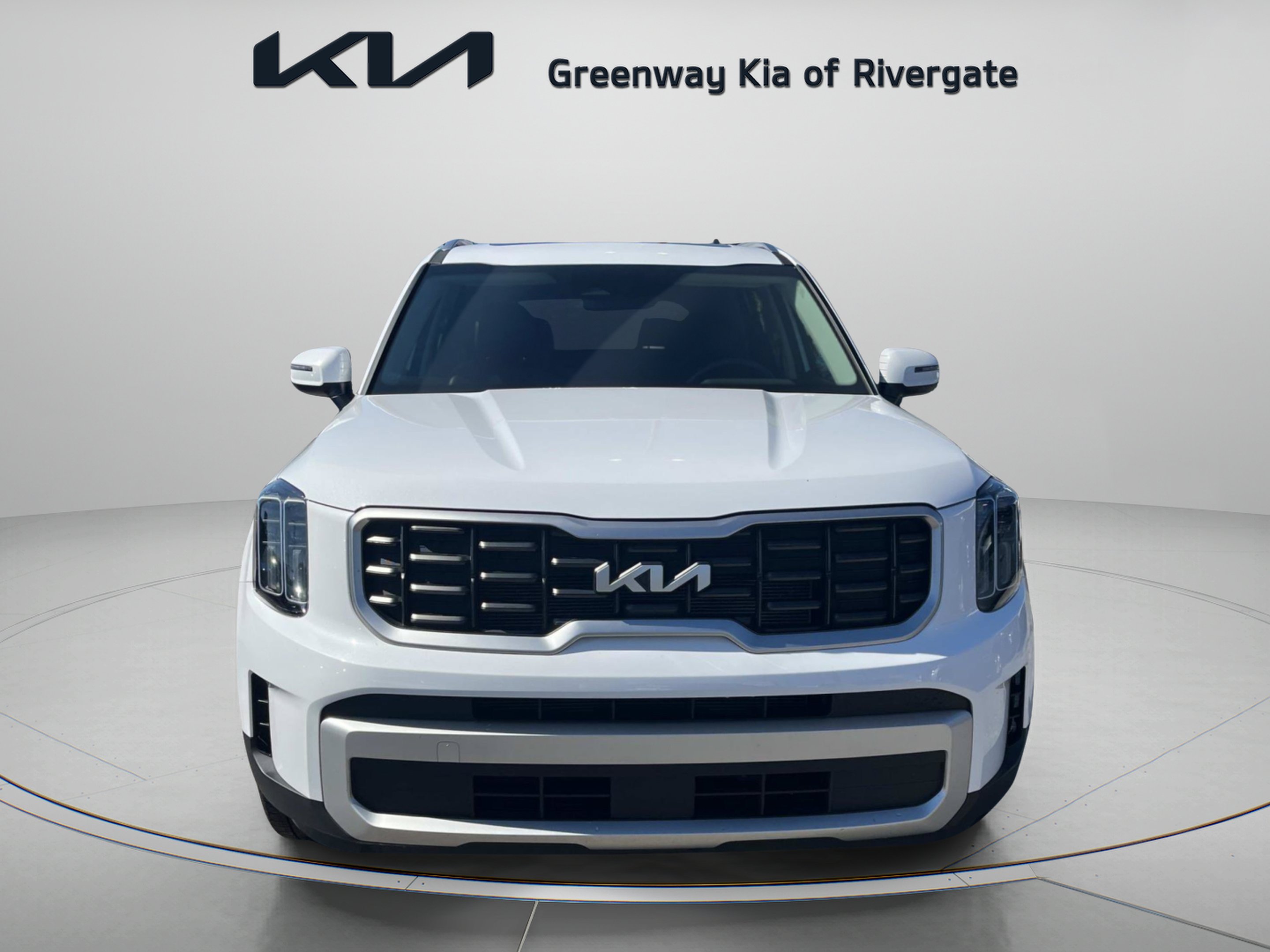 Used 2025 Glacial White Pearl Kia S image 2