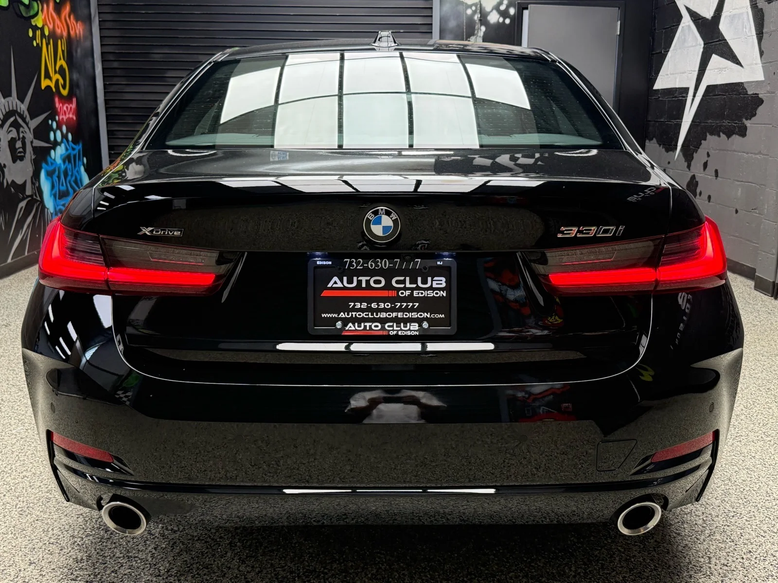 Used 2026 Jet Black (668) BMW 330i xDrive image 5