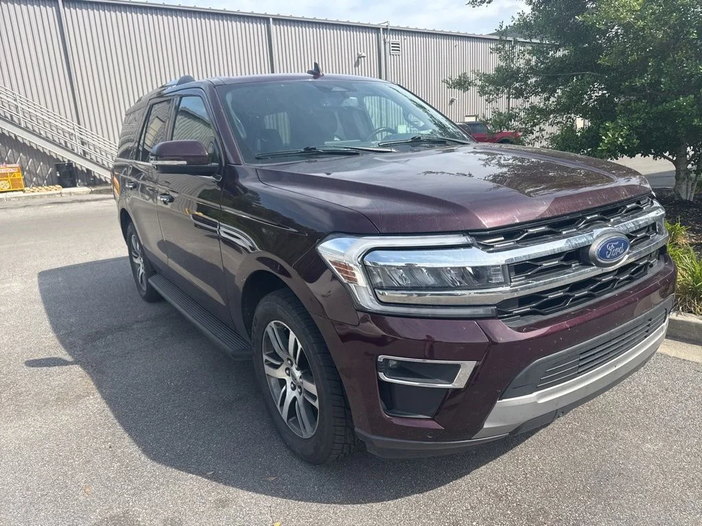 2024 Ford Expedition's photo