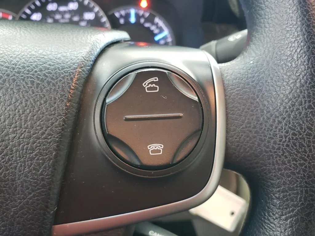 Used 2013 Magnetic Gray Metallic Toyota LE image 20