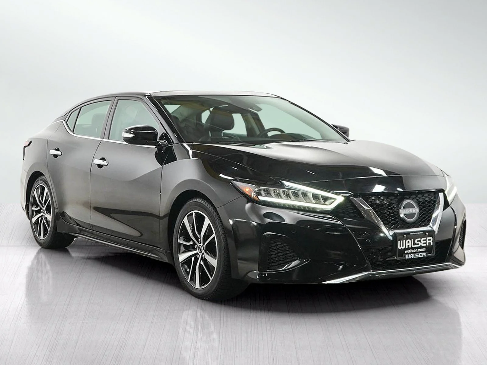 Used 2023 Black Nissan SV image 7