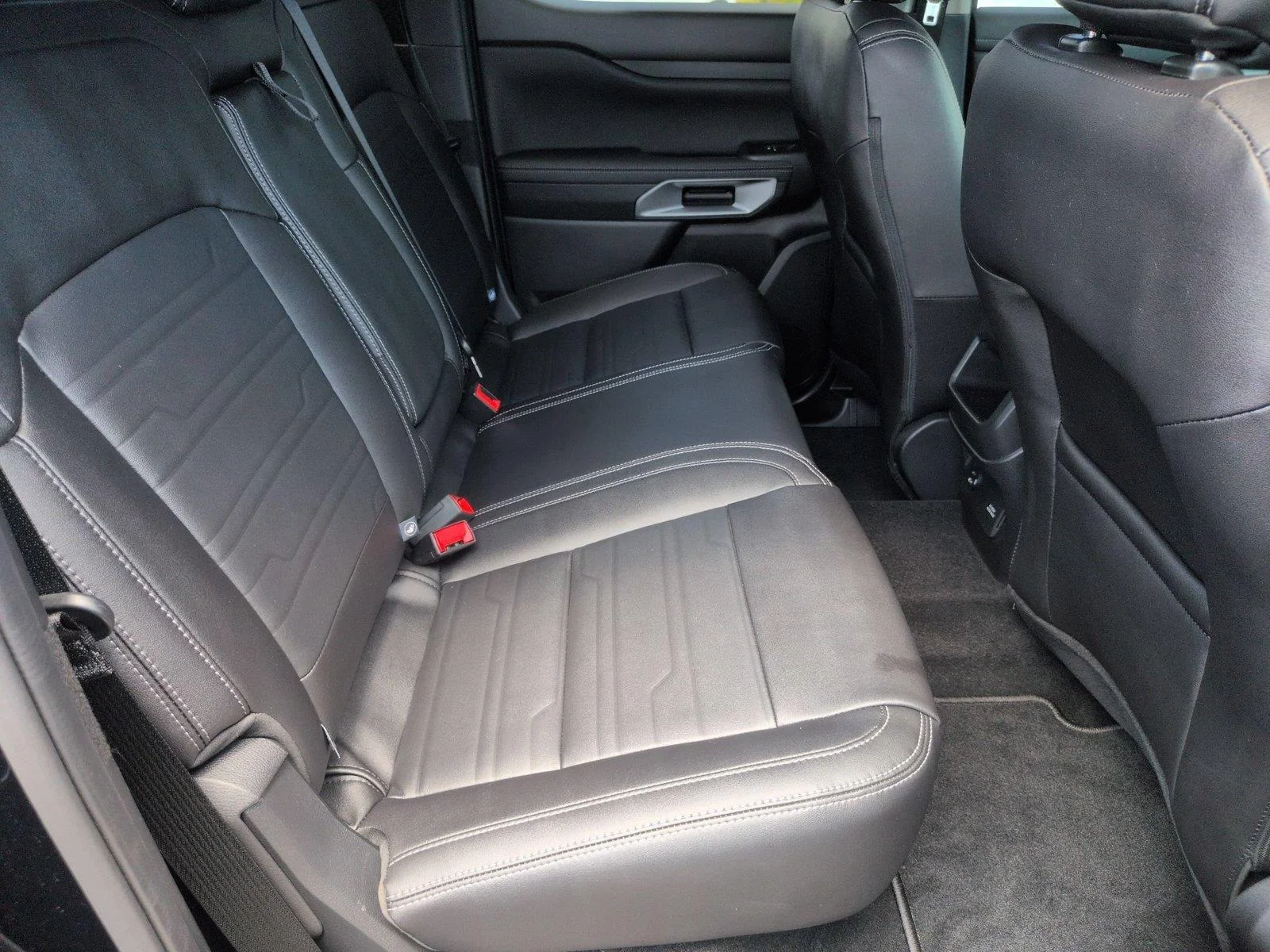 Used 2025 Shadow Black Ford LARIAT image 35