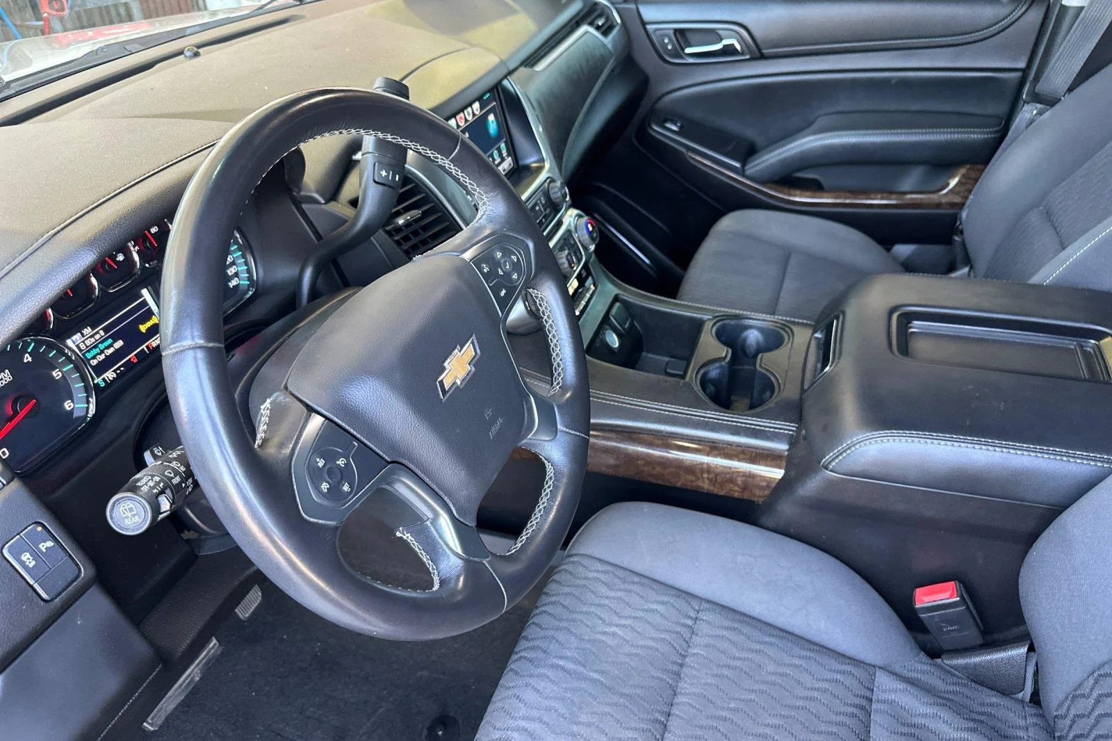 Used 2016 Silver Ice Metallic Chevrolet LS image 10