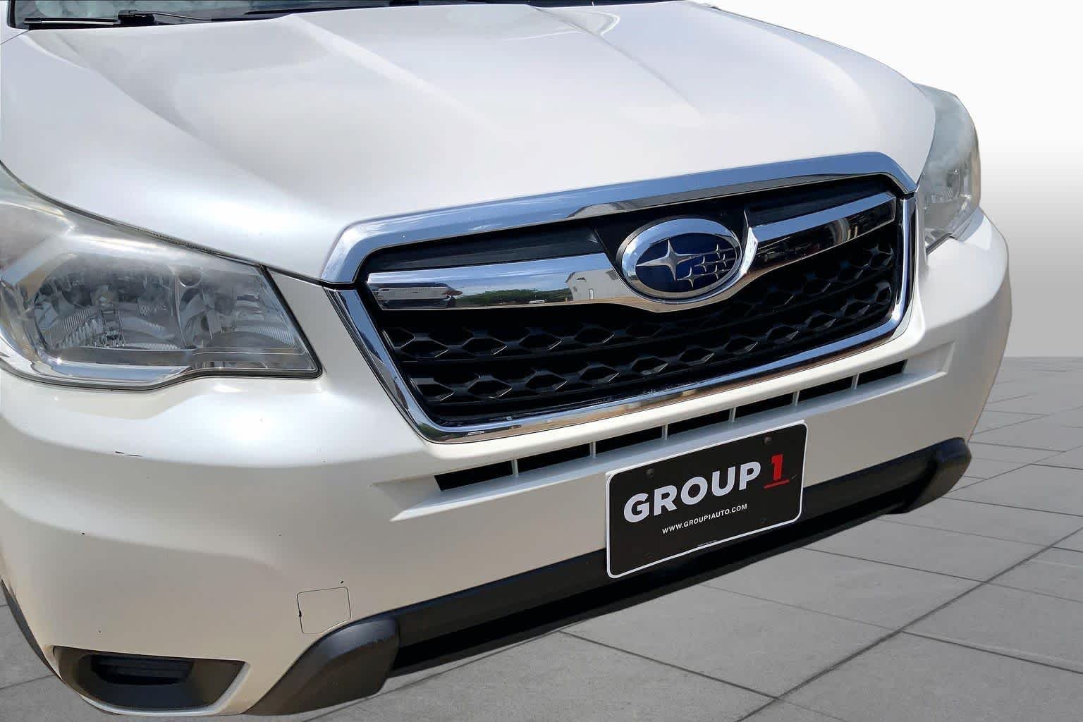 Used 2015 Satin White Pearl Subaru 2.5i Premium image 29