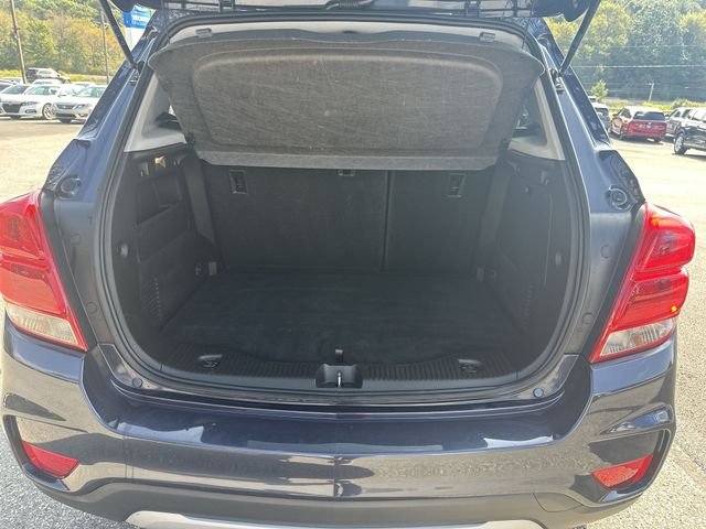 Used 2018 Blue Metallic Chevrolet LT image 21