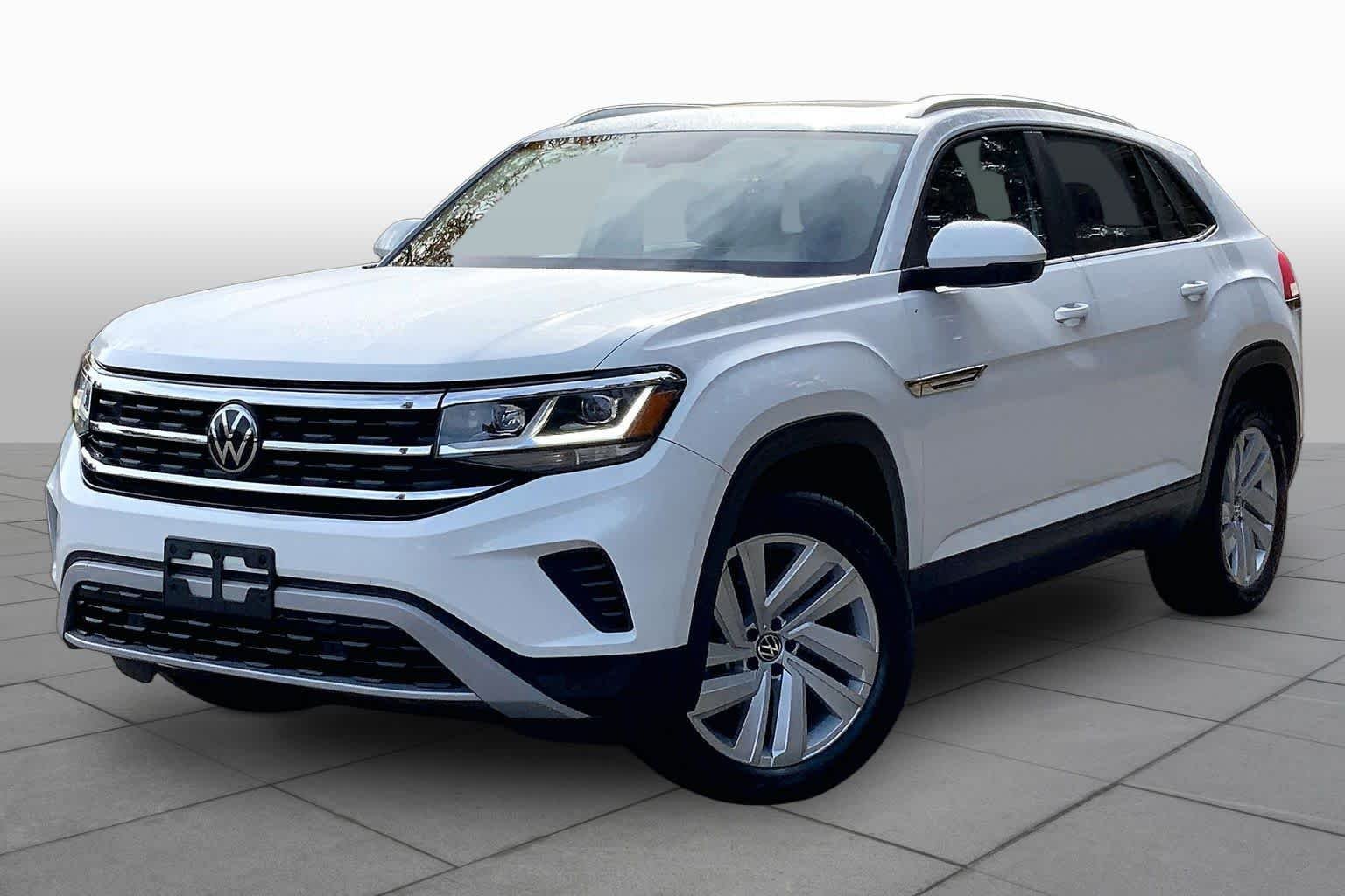 2023 Volkswagen Atlas Cross Sport SE w/Tech