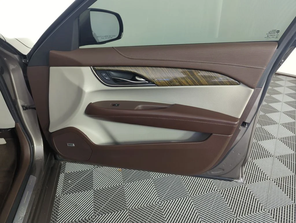 Used 2014 Gray Cadillac 2.5L Luxury image 33
