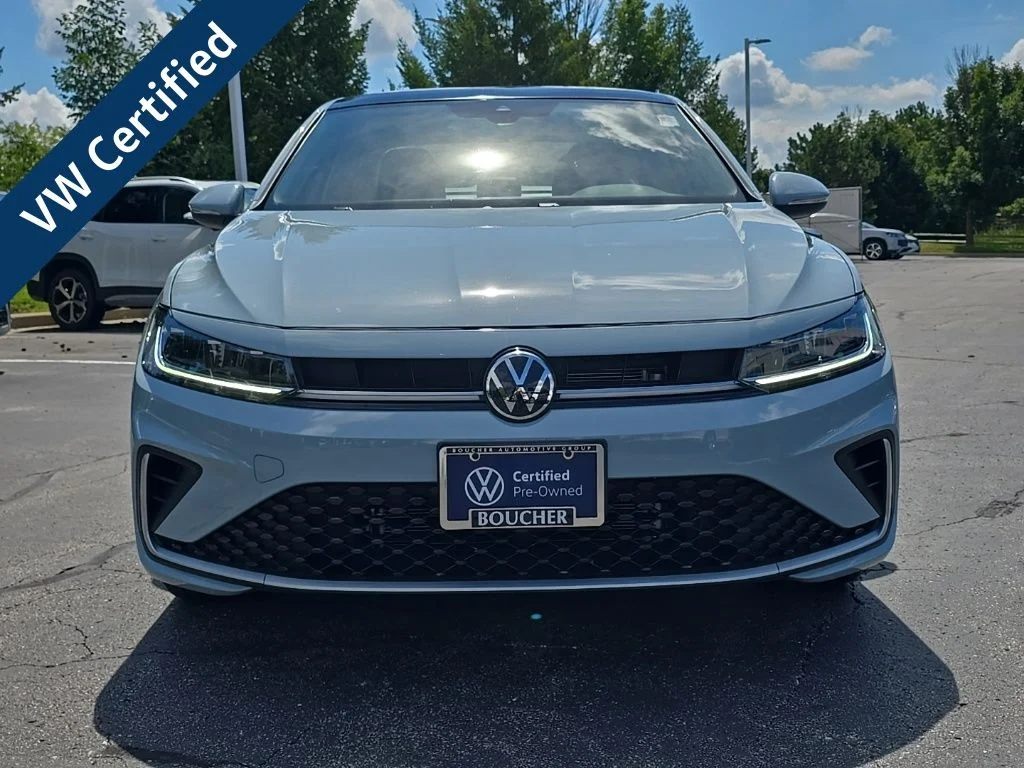 Certified Used 2025 Monument Gray Volkswagen 1.5T SEL image 2