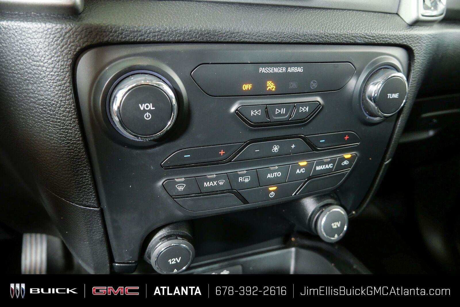 Used 2020 Rapid Red Metallic Tinted Clearcoat Ford XLT image 15