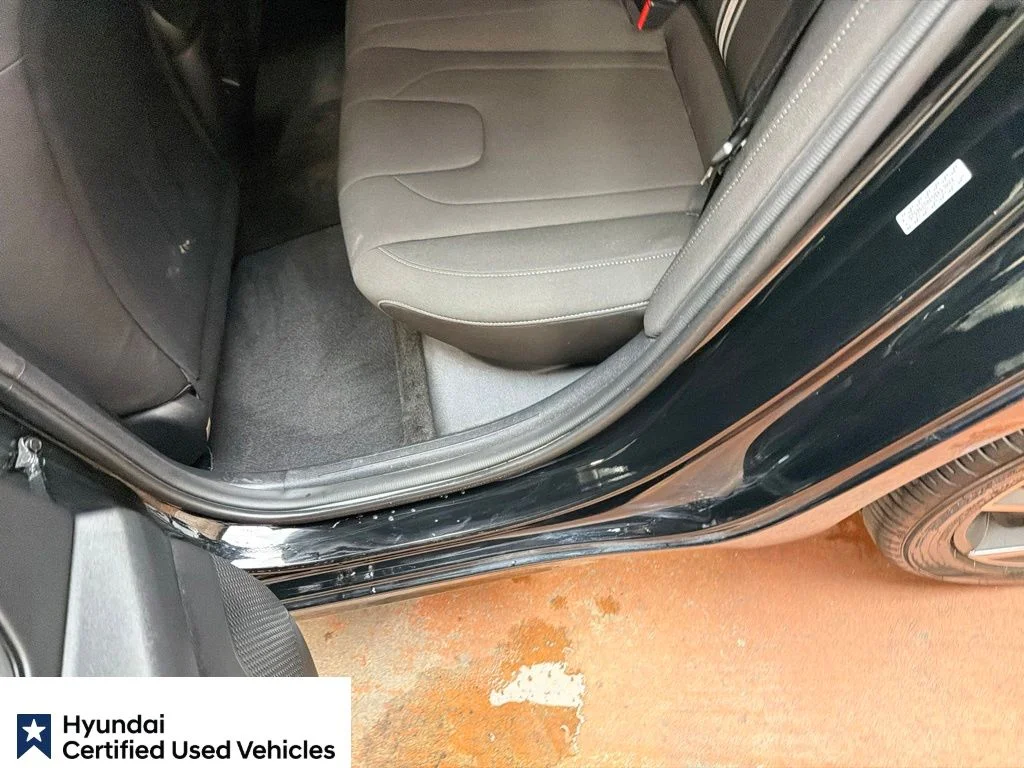 Certified Used 2024 Abyss Black Hyundai SEL image 17