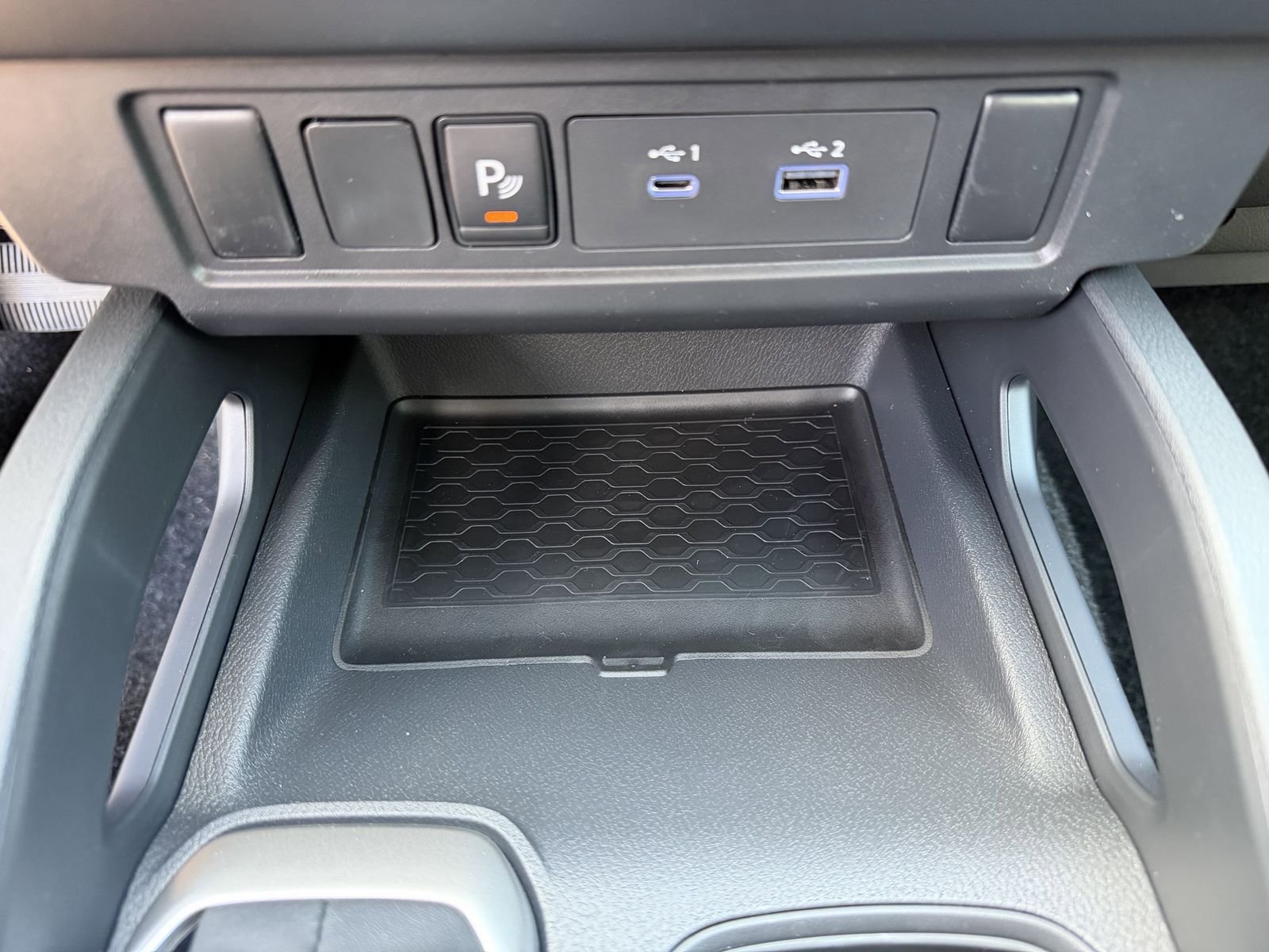 New 2026 Gray Nissan S image 9