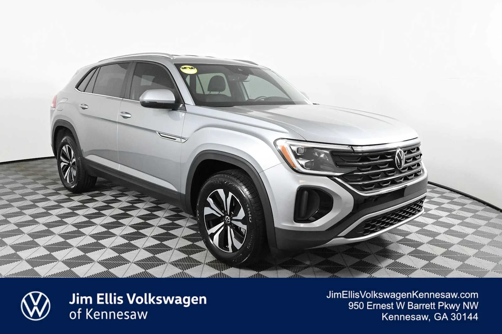 2026 Volkswagen Atlas Cross Sport 2.0T SE's photo