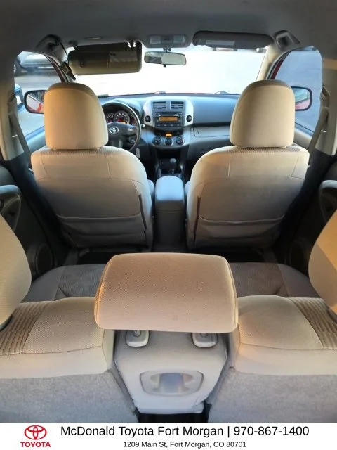Used 2012 Red Toyota Base image 16
