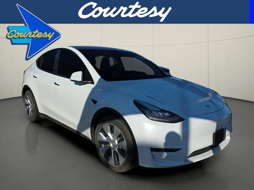 2021 Tesla Model Y Long Range Dual Motor All-Wheel Drive's photo