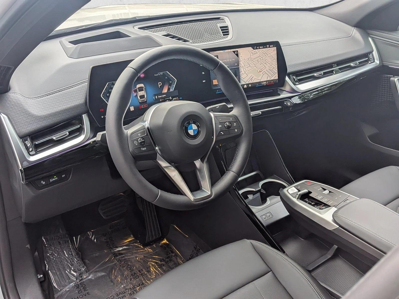 Used 2026 Mineral White Metallic BMW xDrive28i image 3
