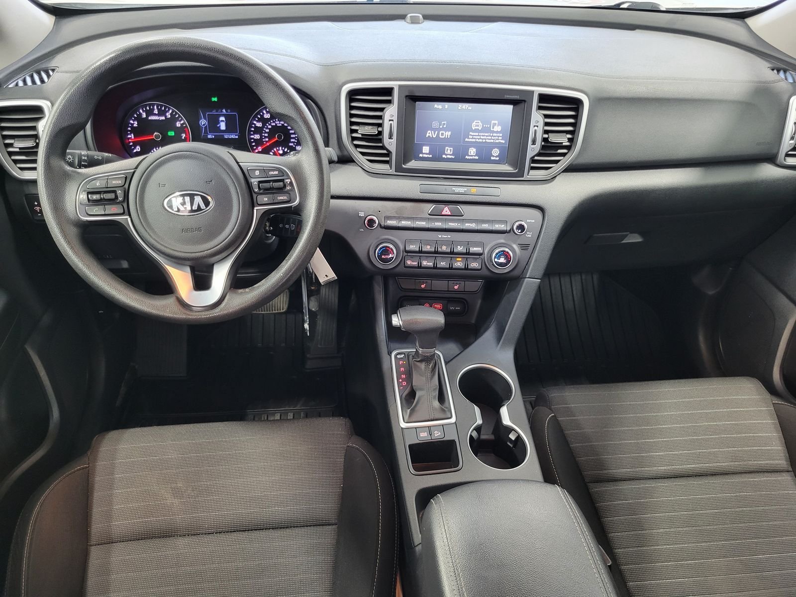 Used 2019 White Kia LX image 27