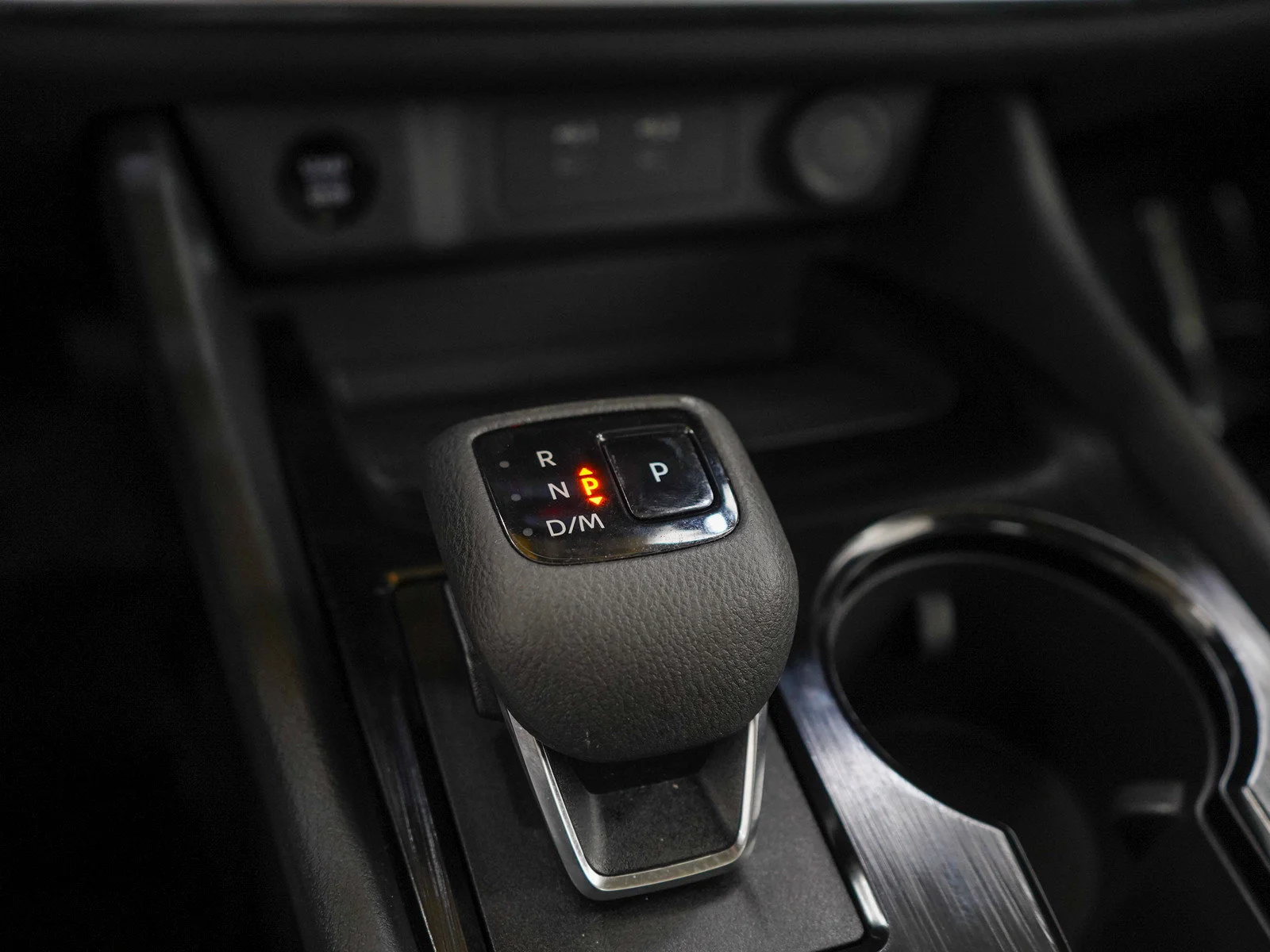 Used 2024 Gun Metallic Nissan SV image 23