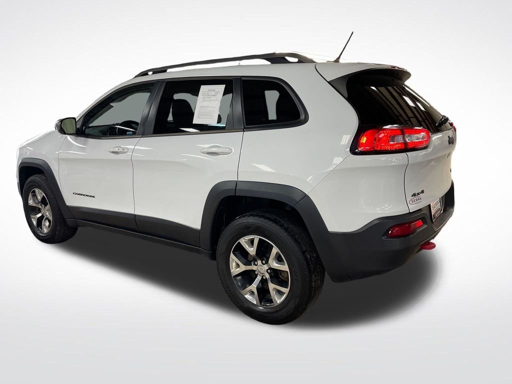 Used 2014 White Jeep Trailhawk image 3