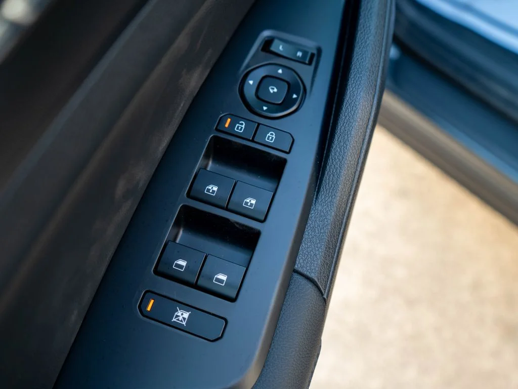 New 2026 Shadow Matte Gray Kia SX Prestige image 18