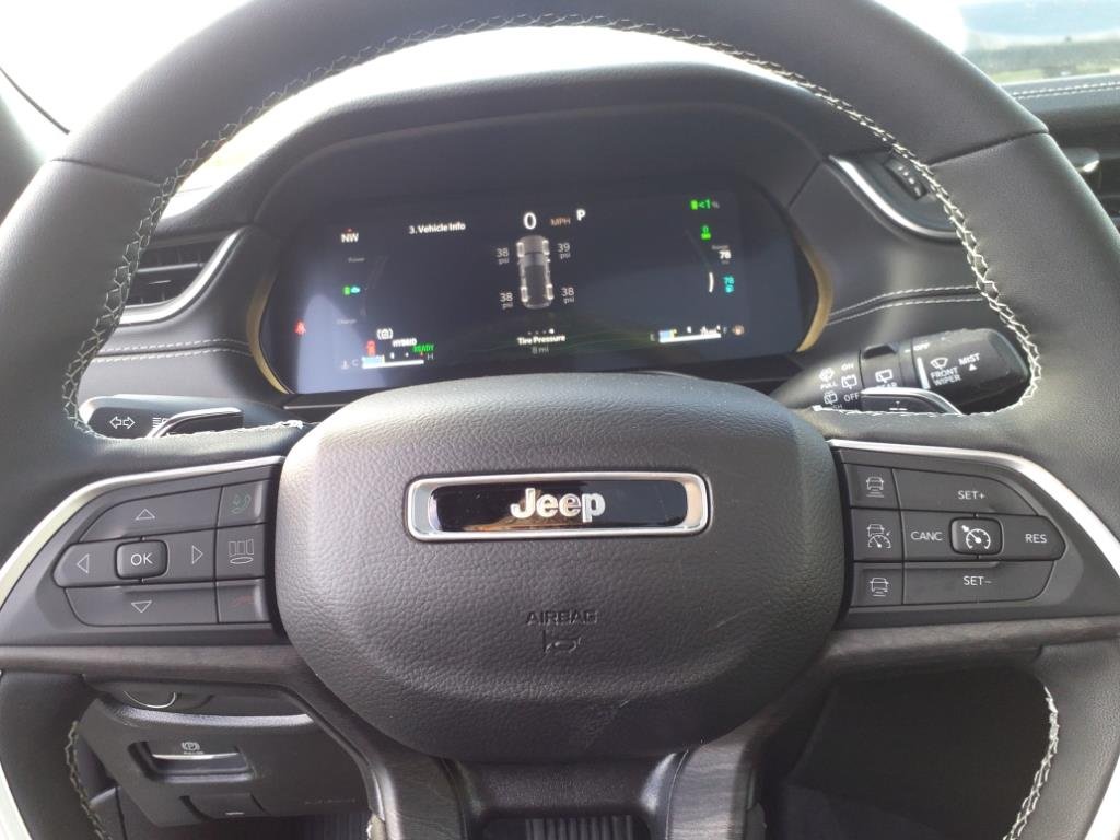 New 2024 Silver Zynith Jeep 4xe image 14