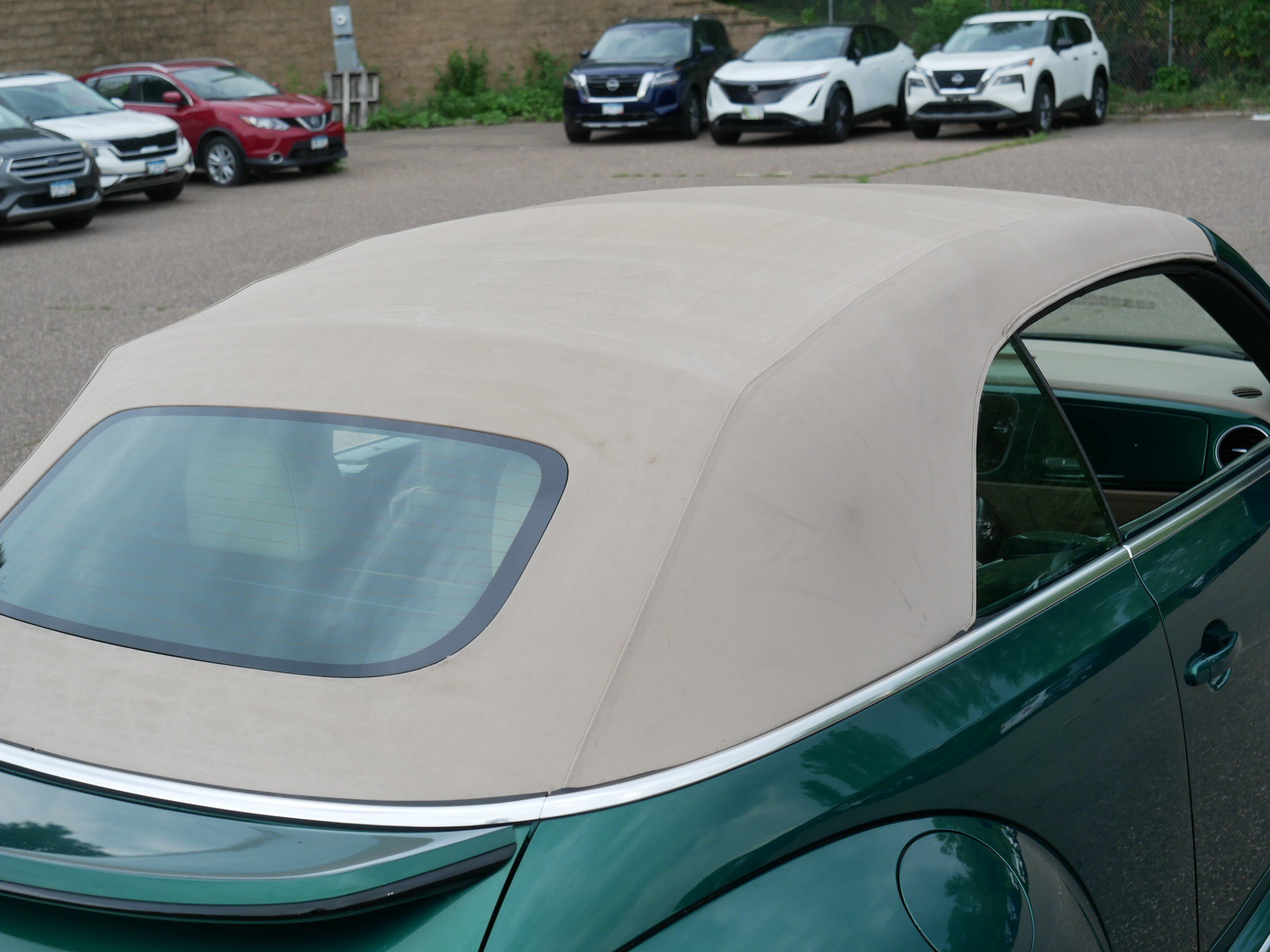 Used 2017 Bottle Green Metallic/Beige Roof Volkswagen 1.8T SEL image 38