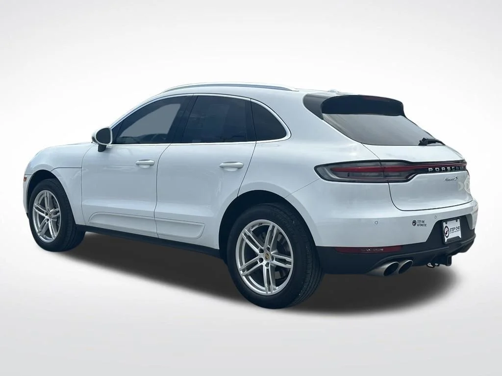 Used 2020  Porsche S image 4