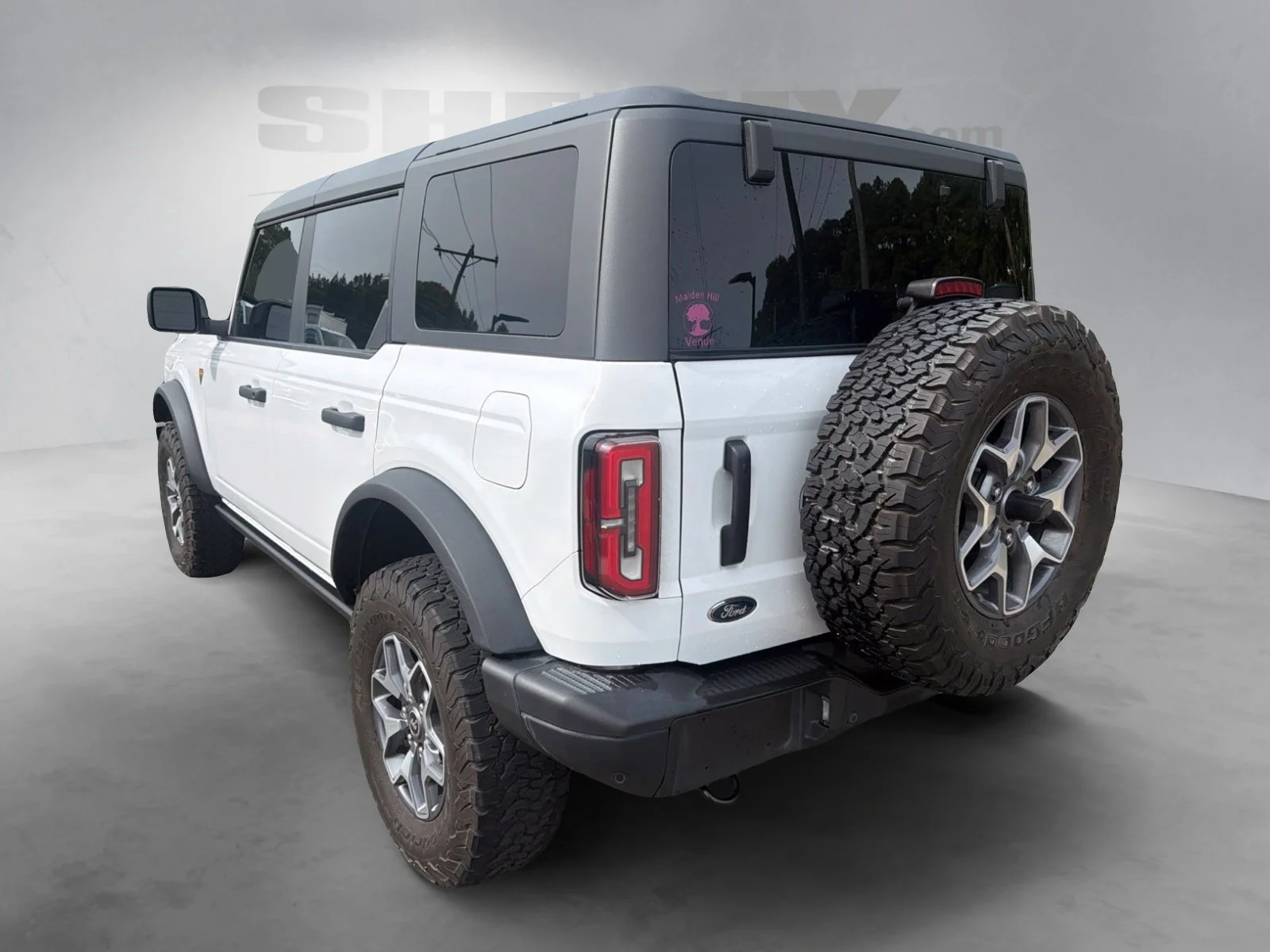 Certified Used 2024 Oxford White Ford Badlands image 15
