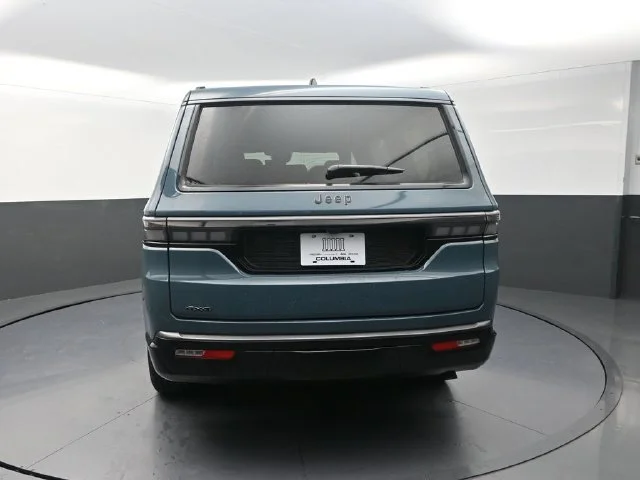 New 2026 Steel Blue Exterior Paint Jeep Limited Altitude image 7