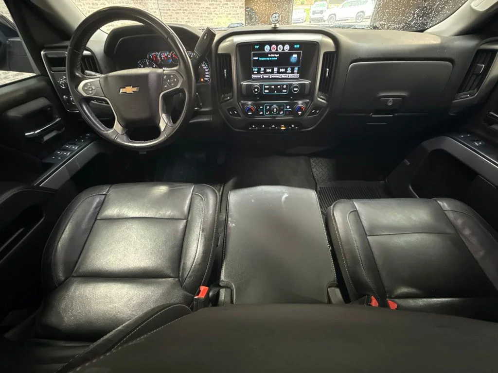 Used 2018 Black Chevrolet LT image 14