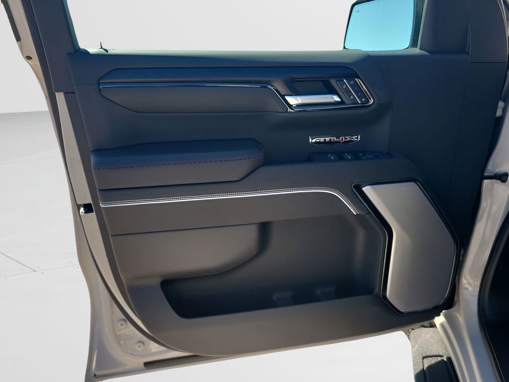 2026 GMC Sierra 1500 AT4X - Photo 43