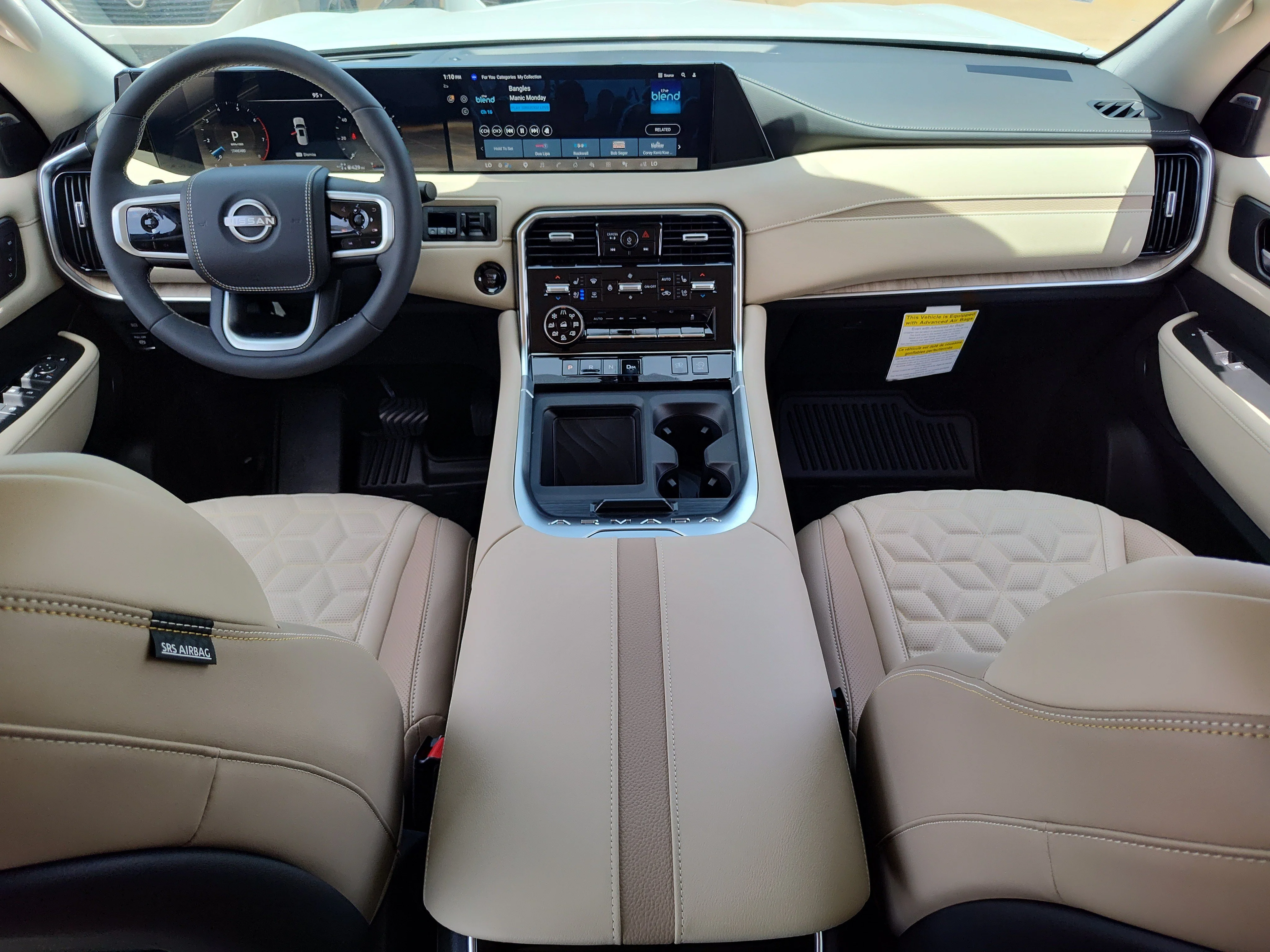 New 2026 Everest White TriCoat / Super Black Two-tone Nissan Platinum Reserve image 11