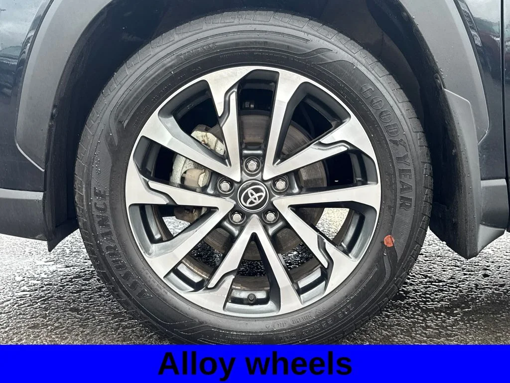 Used 2025 Jet Black Toyota XLE image 18