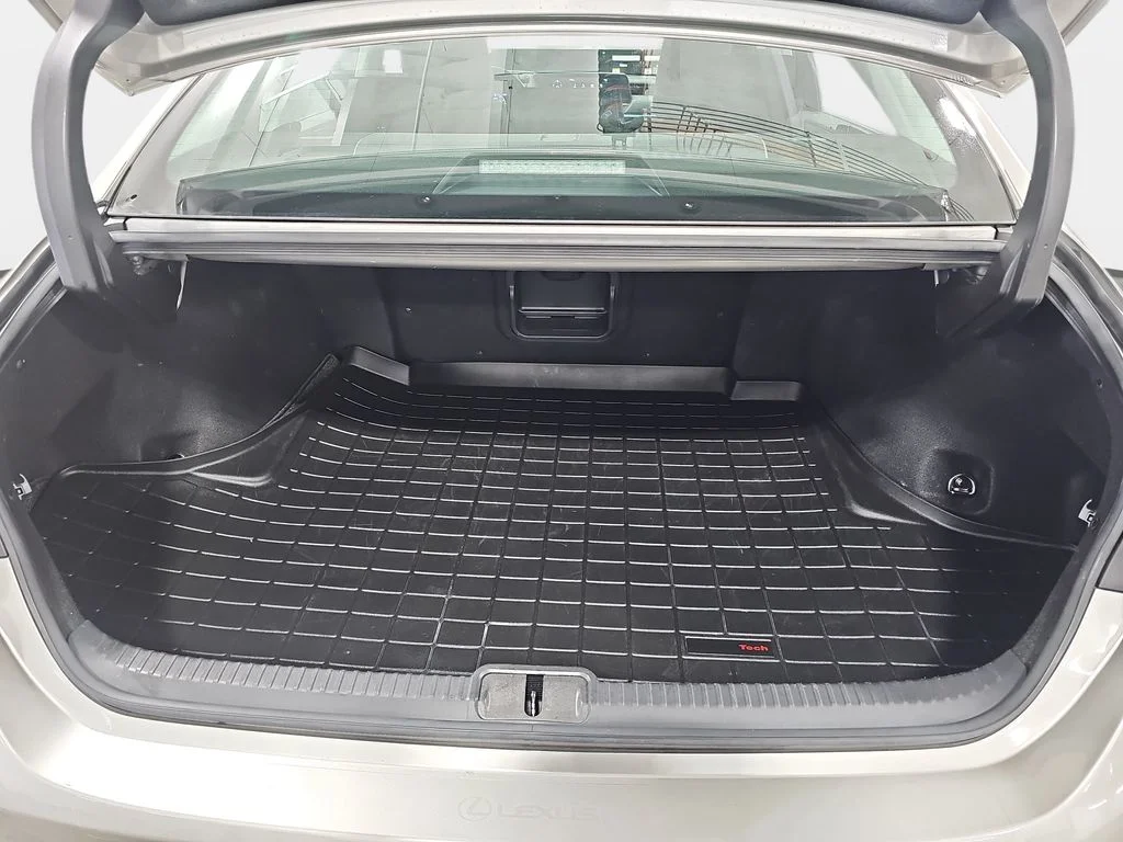 Used 2021 Silver Lexus 350 image 14