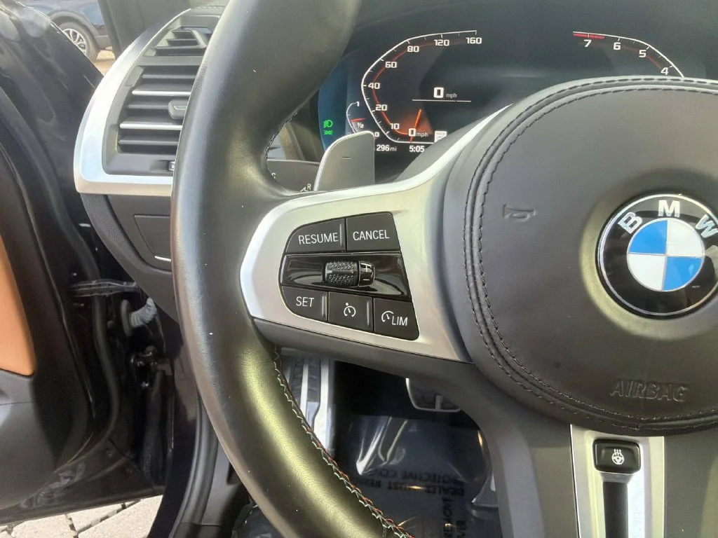 Used 2023 Black BMW M40i image 17