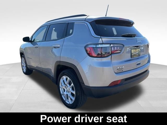 2023 Jeep Compass Latitude Lux - Photo 8